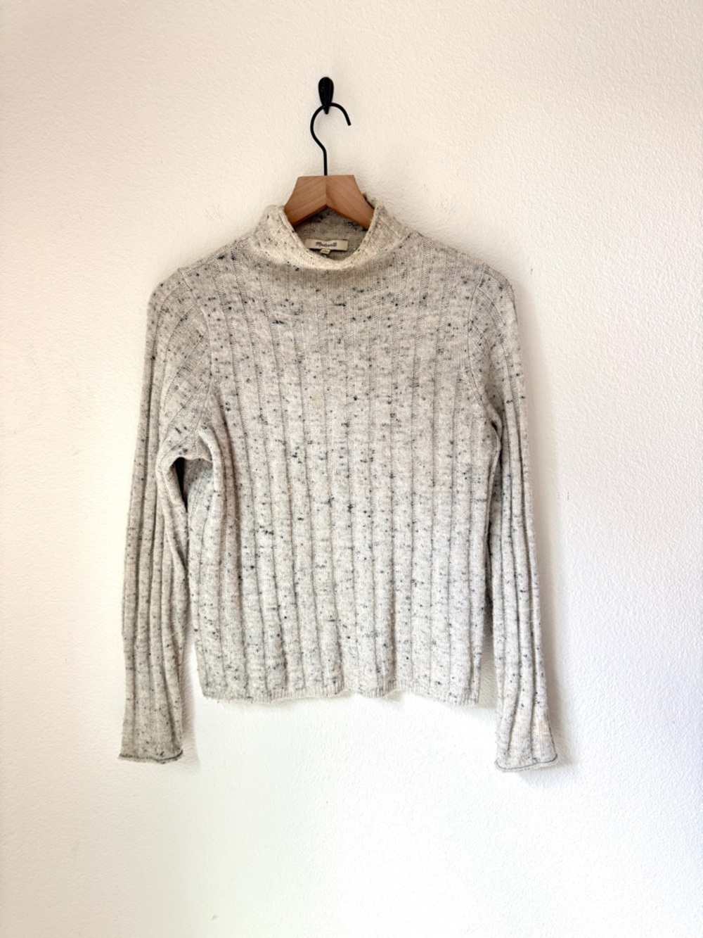 Madewell Donegal Evercrest Coziest Yarn Turtleneck Sweater - Small - GUC - Picture 3 of 11